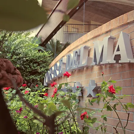 Torre Del Mar Apartmanhotel Alba Adriatica