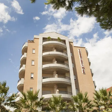 Torre Del Mar Apartahotel