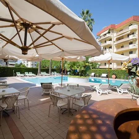 Torre Del Mar Alba Adriatica