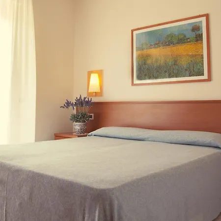Hotel apartamentowy Torre Del Mar Alba Adriatica