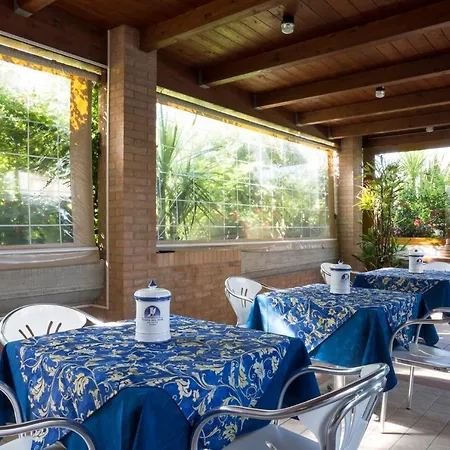 Hotel apartamentowy Torre Del Mar 4*